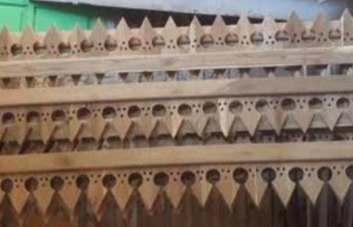 Jual Lisplang Kayu Jati Berkualitas – Melayani Seluruh Wilayah Indonesia